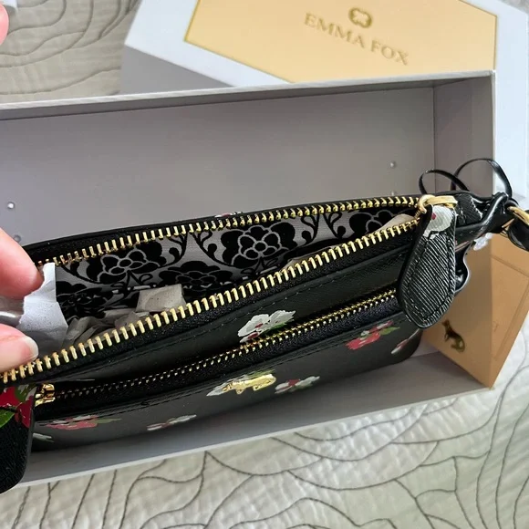 Wallet - Picture 2 of 2